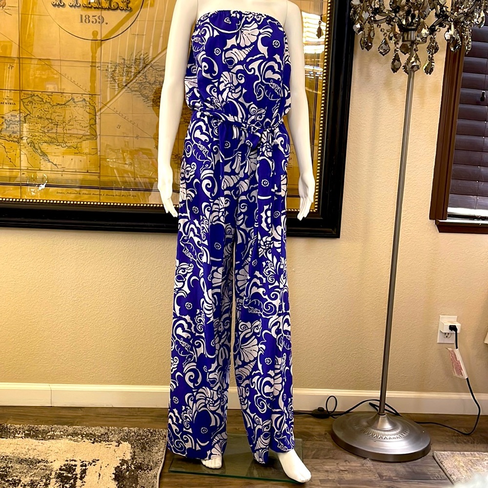 Use Lilly Pulitzer sleeveless jumpsuit